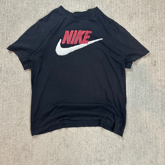 Y2K Style Black Nike Spell Out Graphic Tee T-Shirt - Picture 1 of 5
